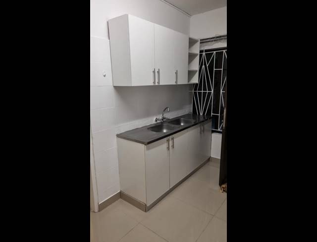 2 BEDROOM PROPERTY TO RENT IN RESERVOIR HILLS